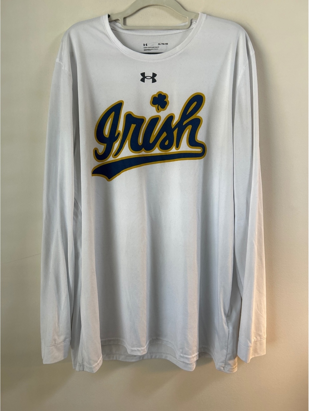 Under Armour Notre Dame Irish Long Sleeve Loose Fit Performance Shirt XL